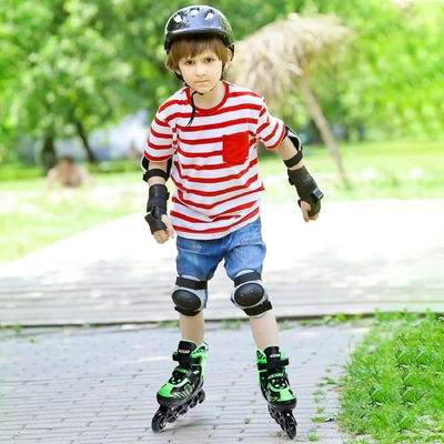 Product image thumbnail for Ecoo Inline LED Skates - Green